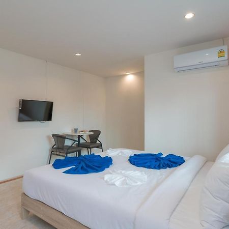 Grey Door Hotel Patong Eksteriør billede
