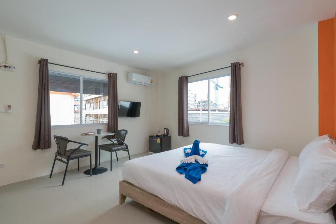 Grey Door Hotel Patong Eksteriør billede